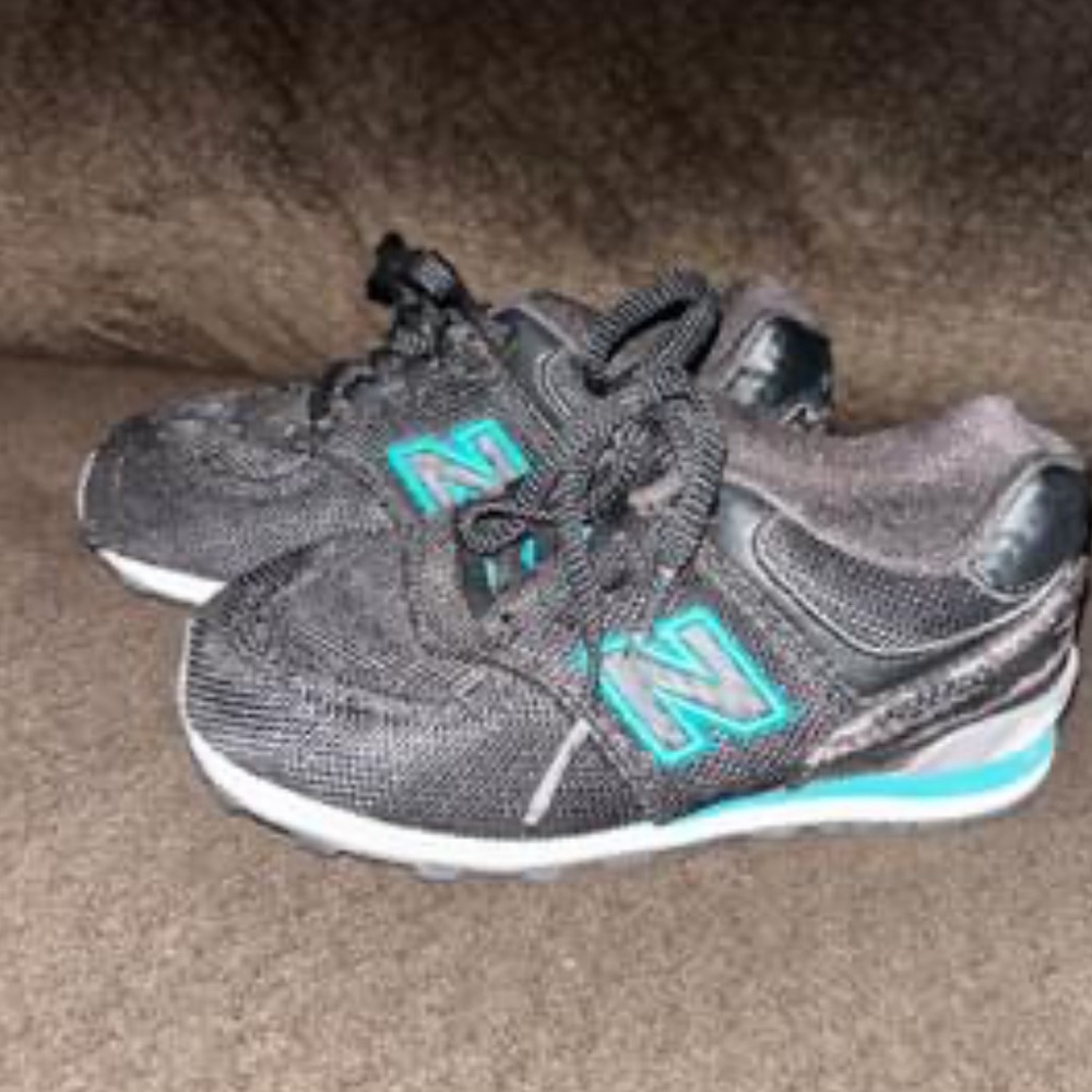 Toddler New Balance Size 9
